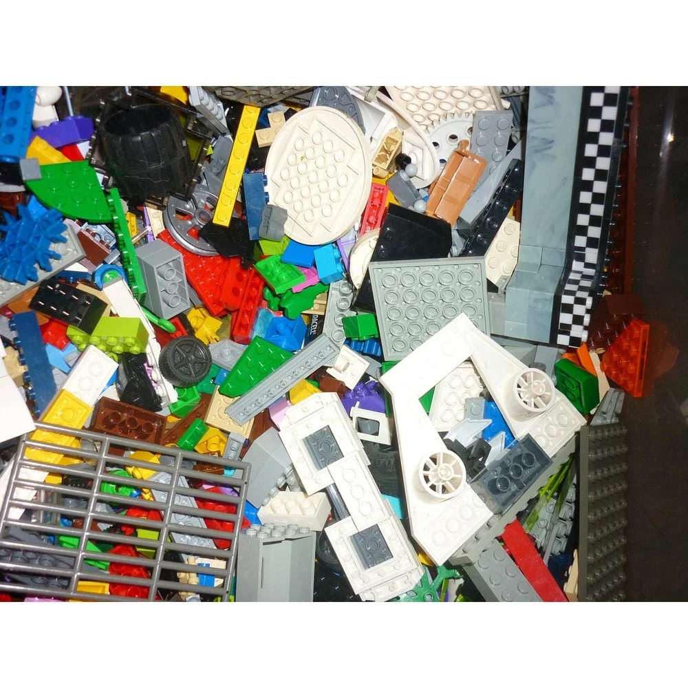 LEGO Bulk Mixed Lot‎ Bricks Plates Wheels Gears Technic Space City Assorted 5lb